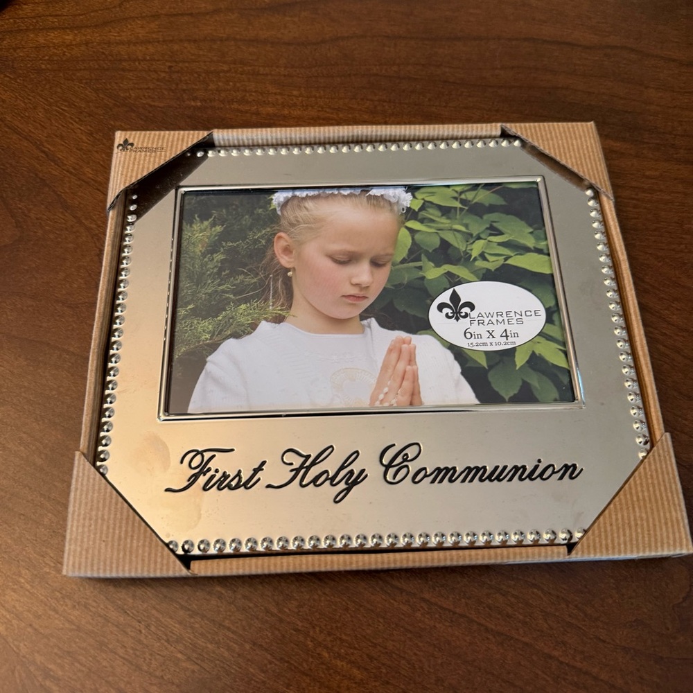 Lawrence Frames First Holy Communion Picture Frame - 4" x 6” - NEW